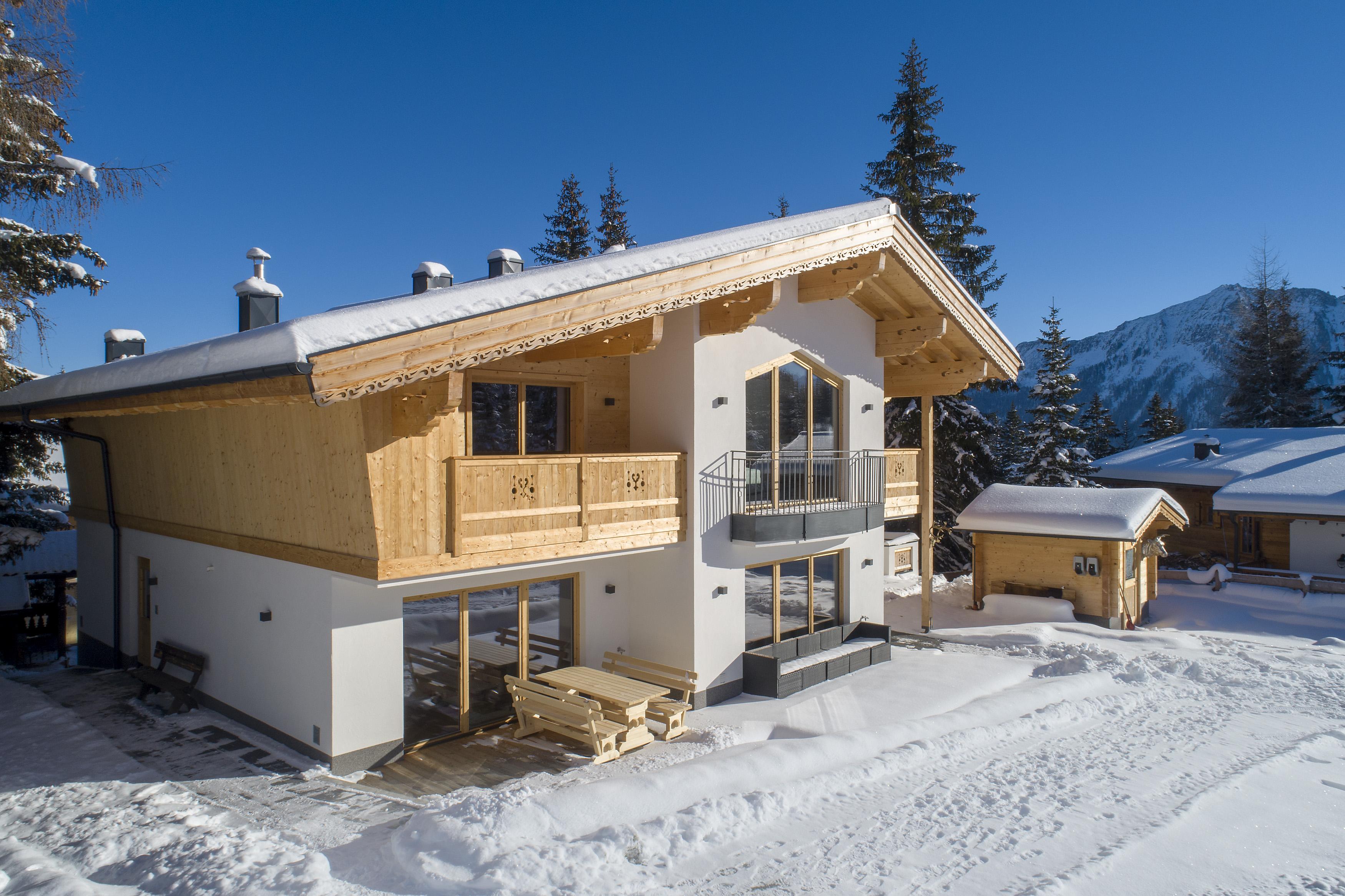 Book direct Chalet Zillertal Arena 3 via ChaletsPlus